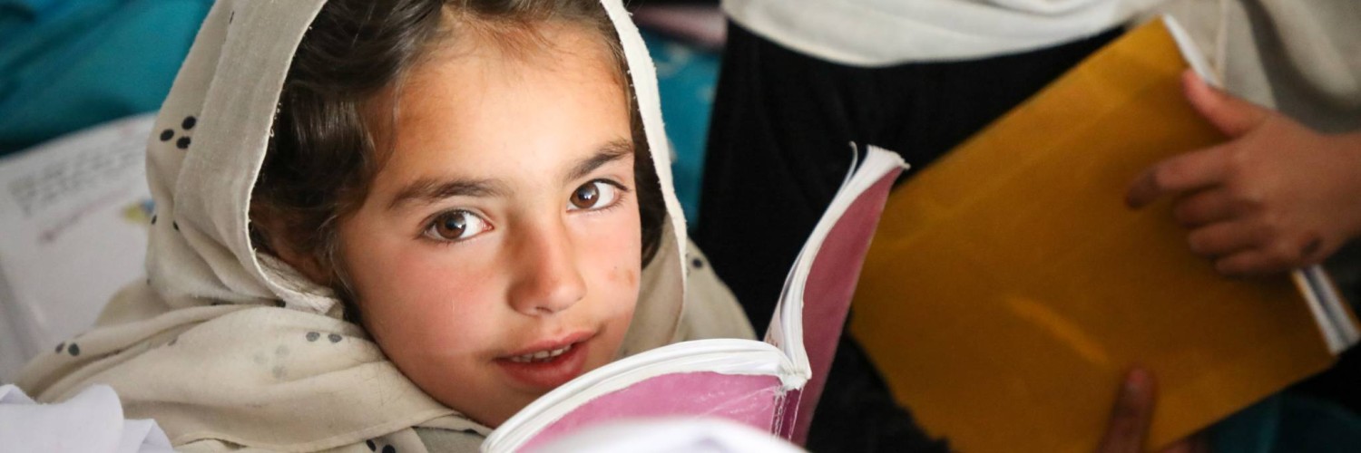 Les filles en Afghanistan doivent retourner à l’école sans délai
